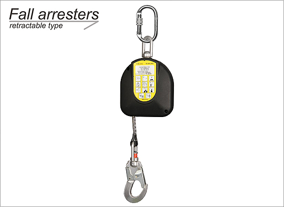 Protekt WR 100 - Self-Rewinding Fall Arrest Device